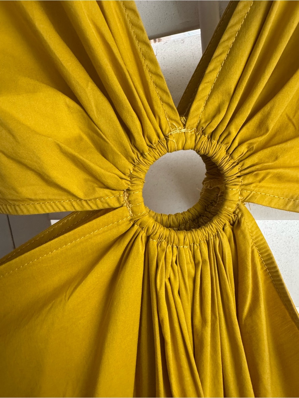 En Creme Yellow and Red Ring-Cutout Maxi Dress - Picture 9 of 14